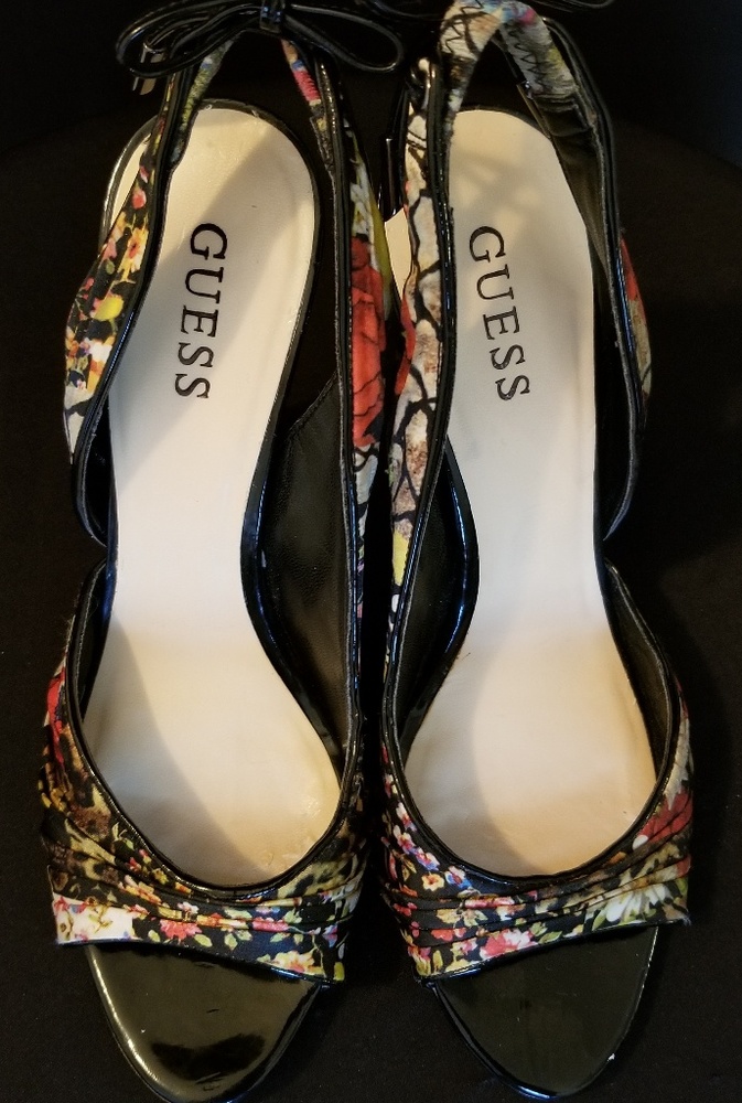 Guess Slingback Pumps